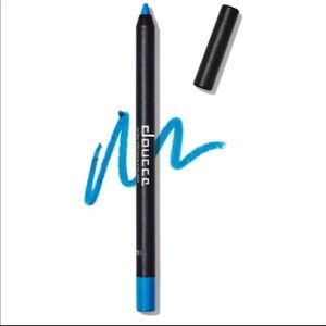 Doucce Ultra Precision Waterproof Eyeliner. New